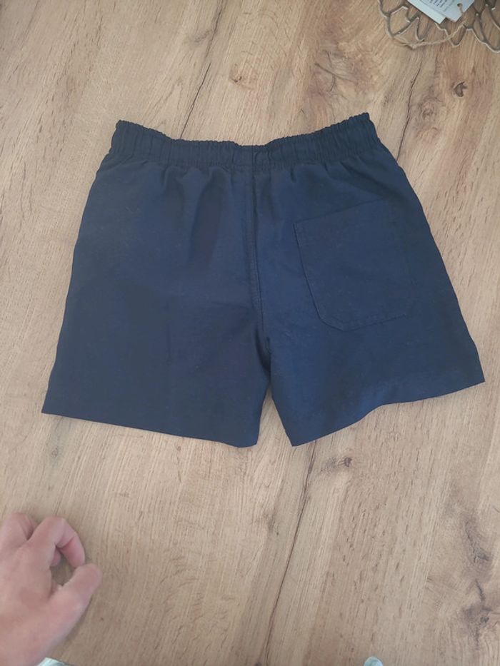Short de bain garçon 3 ans - photo numéro 2