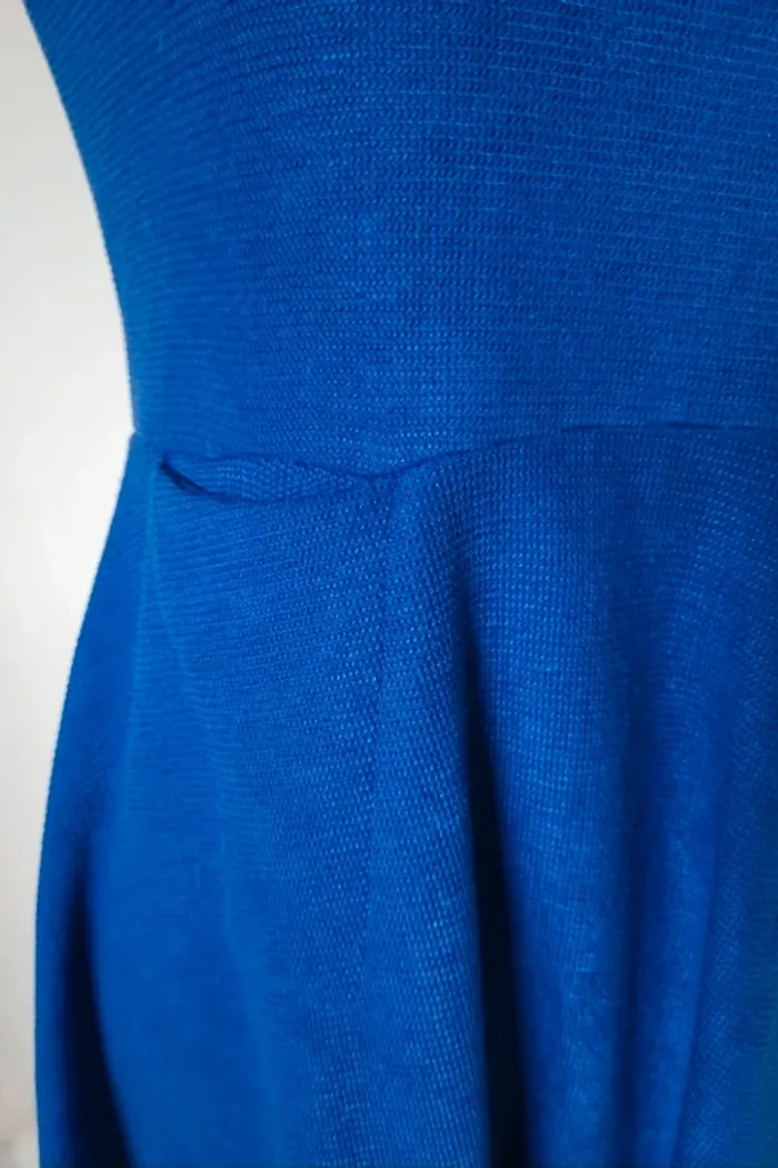 Robe sans manches bleu électrique Sweewë Taille M/L ou 38 40 - photo numéro 3