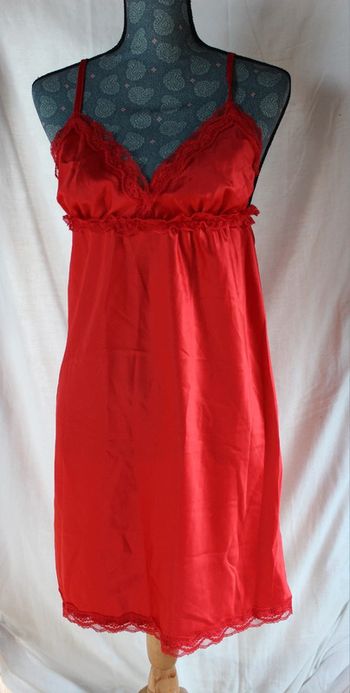 Magnifiqur nuisette rouge