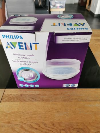 Stérilisateur micro-ondes à vapeur