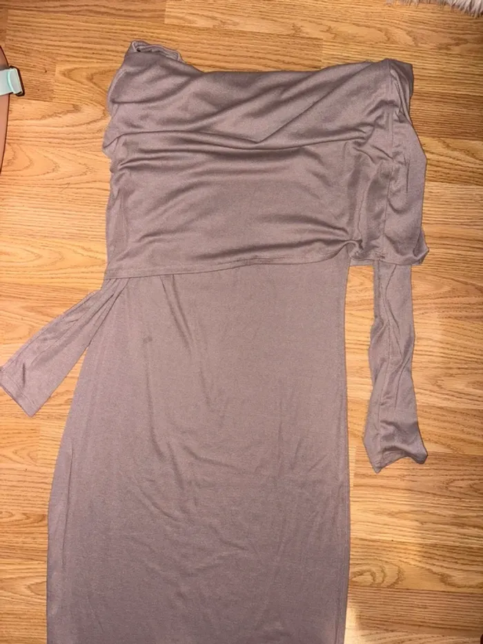 Robe longue H&M taille M - photo numéro 3
