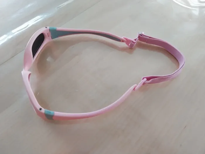 Lunettes de soleil bébé fille roses - photo numéro 3