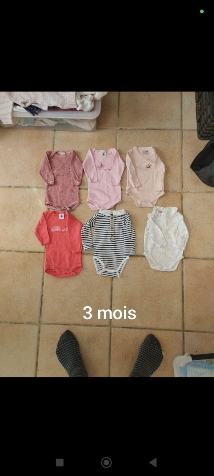 Lot vêtements 3 mois - photo numéro 5