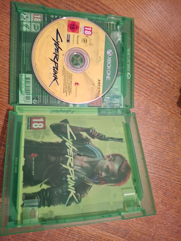 Jeu xbox one cyberpunk 2077 - photo numéro 3