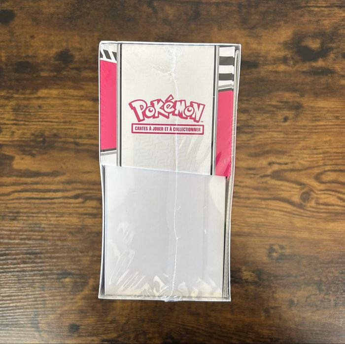Pokémon ETB EV10.5 Flamme Blanche - photo numéro 6