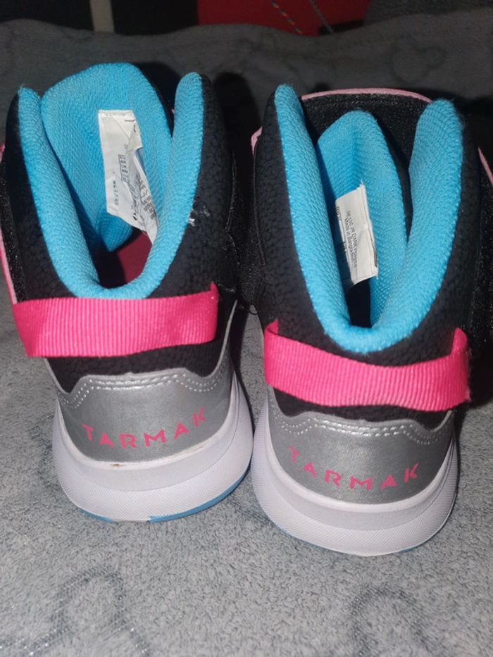 Basket fille - photo numéro 2