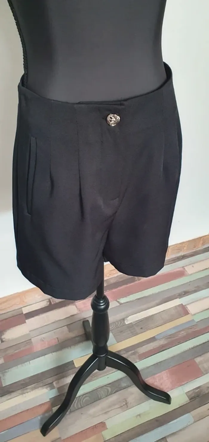 Shorts - photo numéro 3