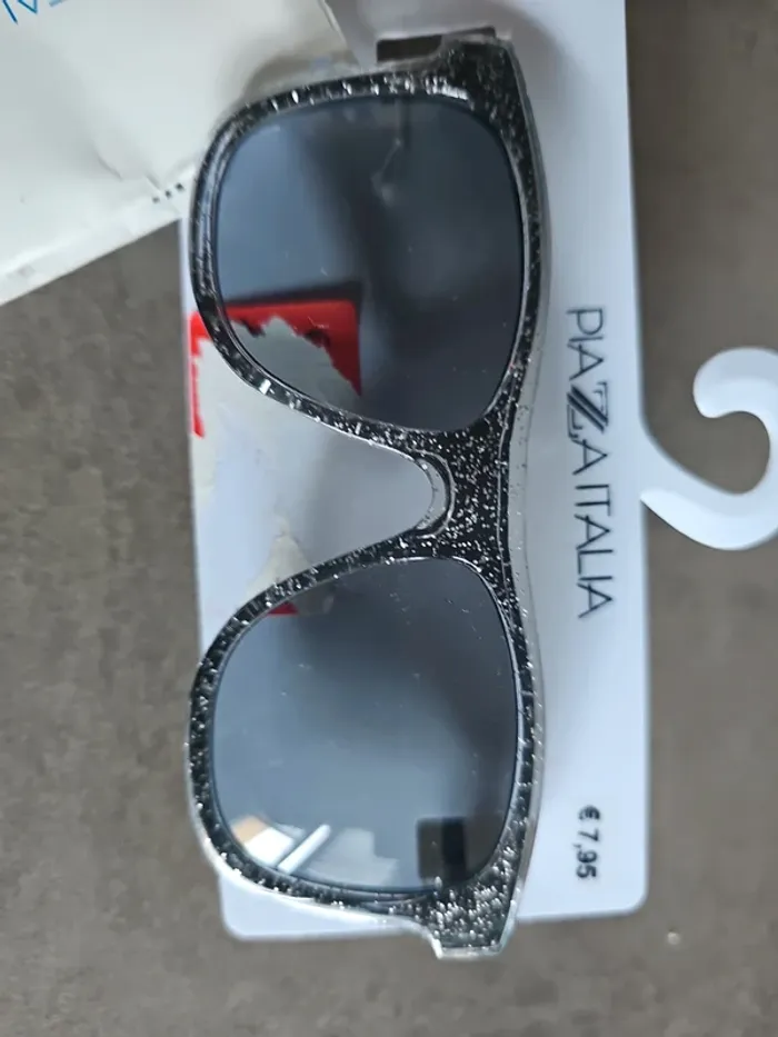 Lunettes de soleil enfant - photo numéro 4