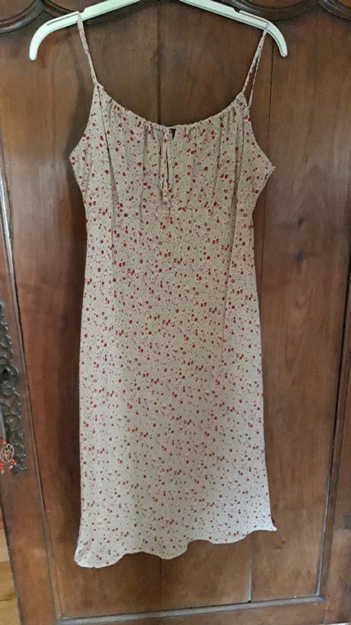 Robe bretelle