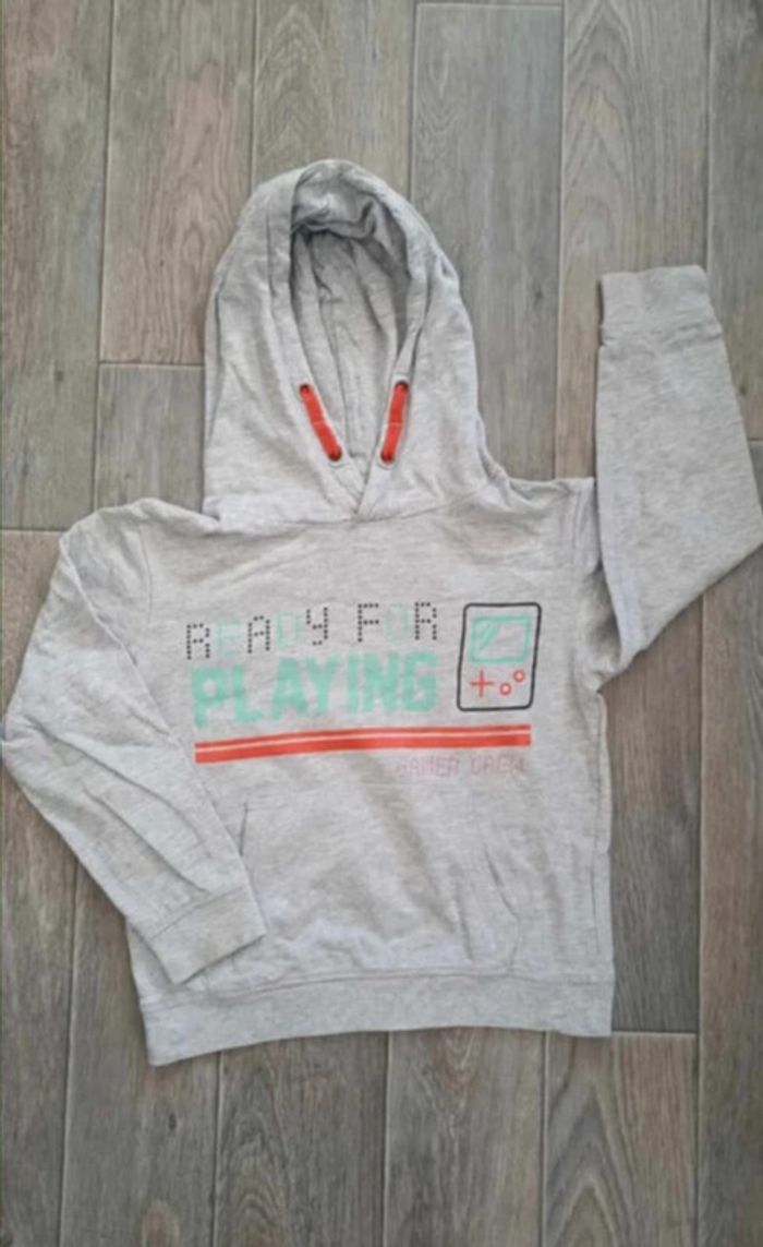 pull sweat à capuche gris 8 ans U essentiel