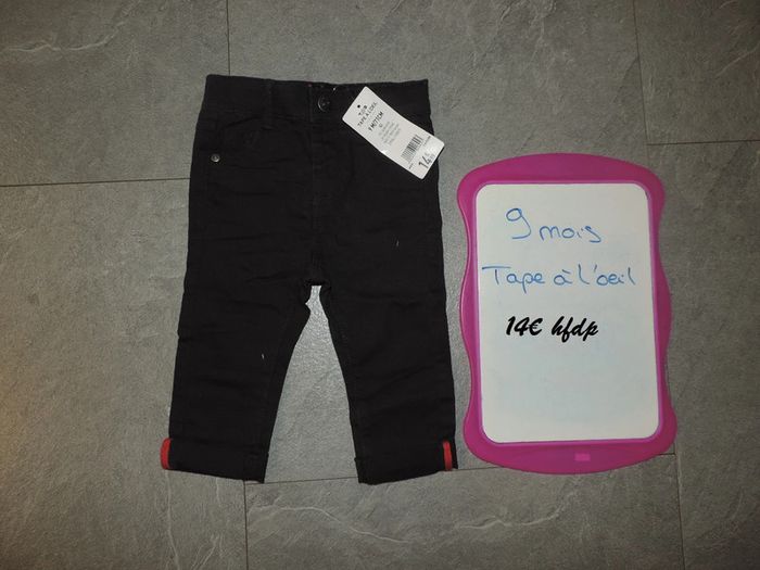 jeans tape à l'oeil taille 9 mois neuf