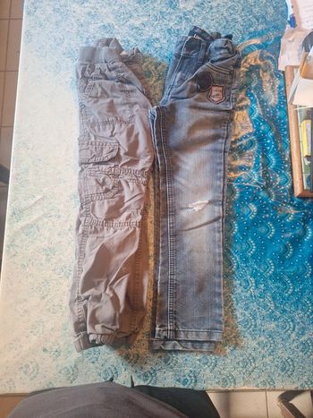 Lot pantalon jeans 6 ans