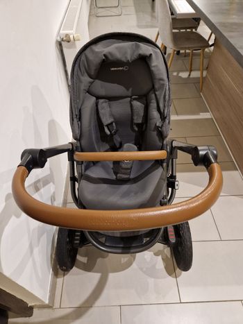 Poussett nova trio 3 roues bébé confort