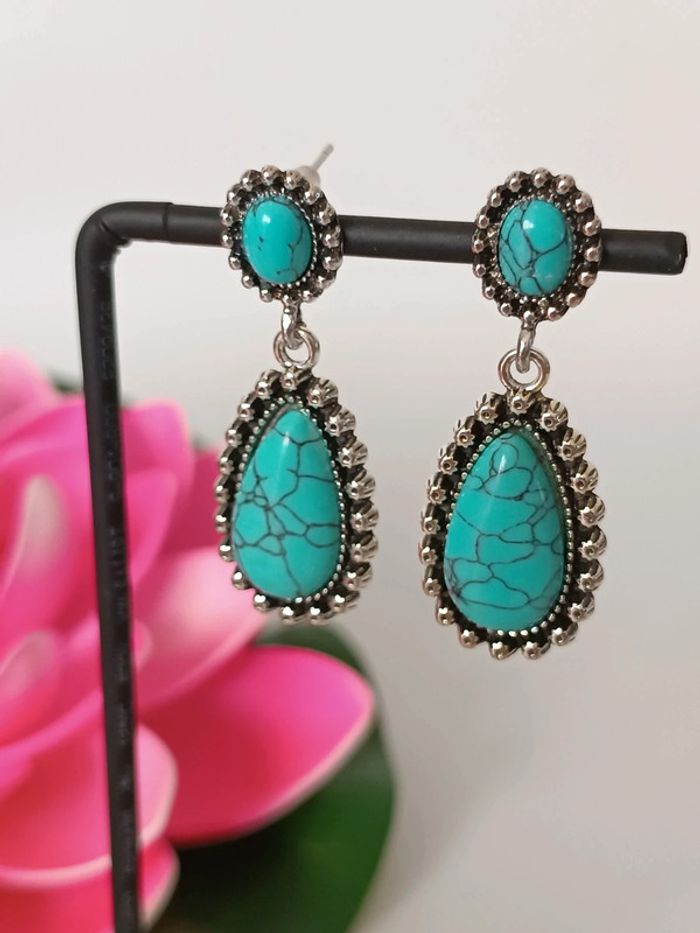 Boucles d'oreilles en bohème vintage en acier inoxydable.