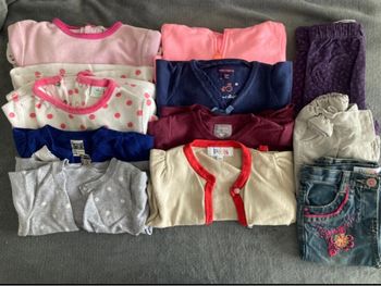 Lot vêtements 12 mois