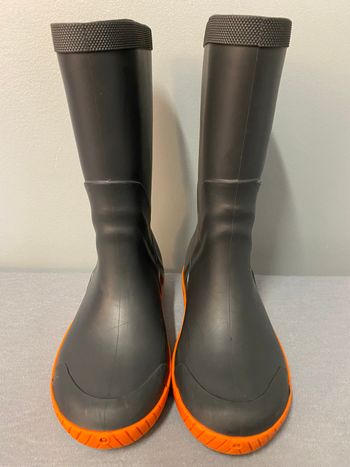 Botte de pluie grise et orange taille 28