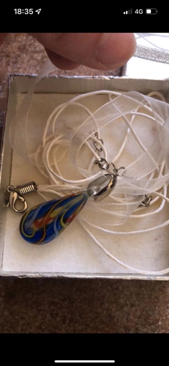 Collier Pendentif souffle verre