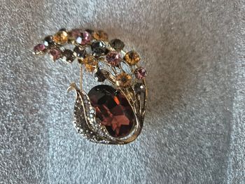 Broche forme fleur