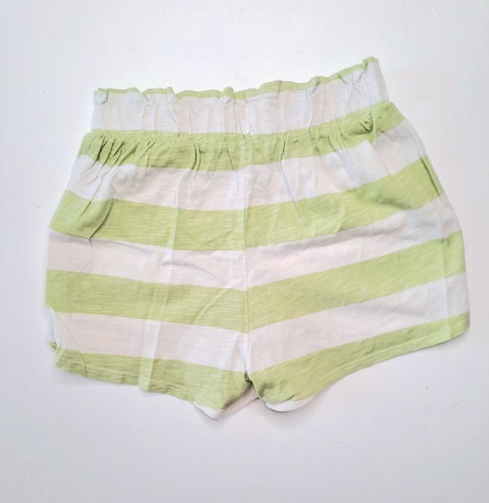 Short blanc vert 10 ans - photo numéro 2