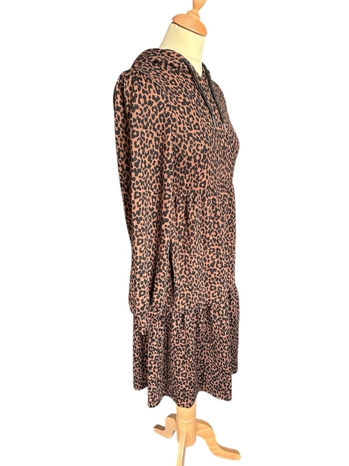 Robe léopard marron - photo numéro 4
