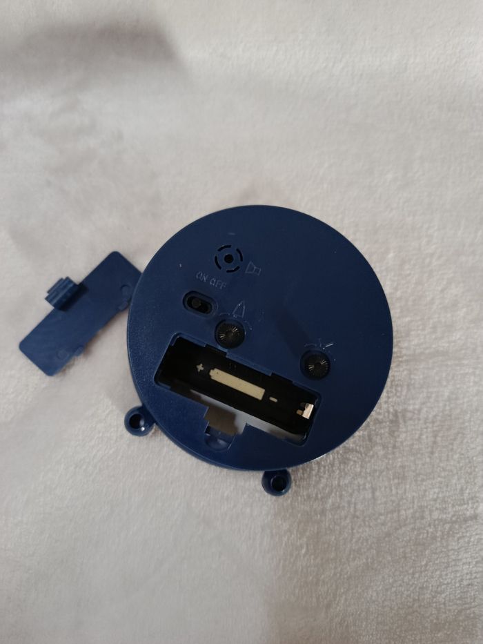 A saisir, réveil matin goodies " dragon ball " ! Jamais servi ! - photo numéro 4