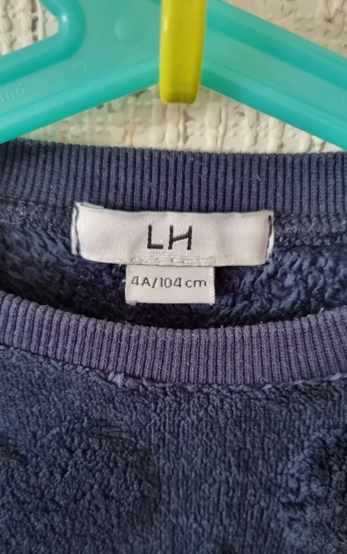 Pull marine taille 4 ans - photo numéro 10