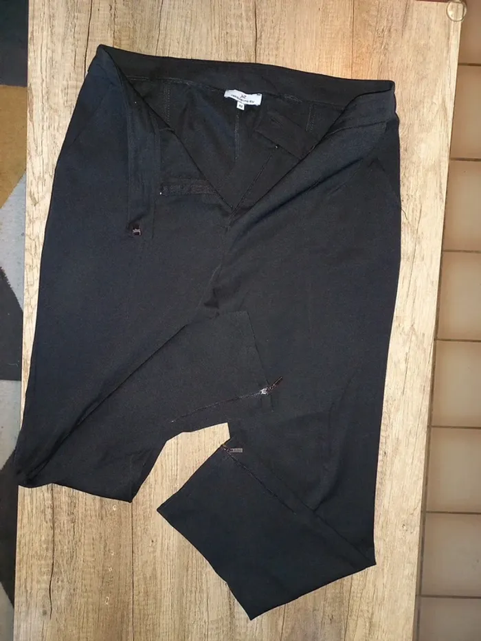 Pantalon noir 42 - photo numéro 4