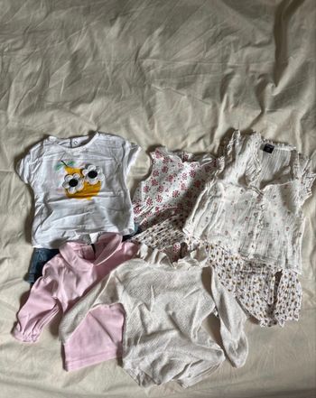 Lot de vêtements taille 6M