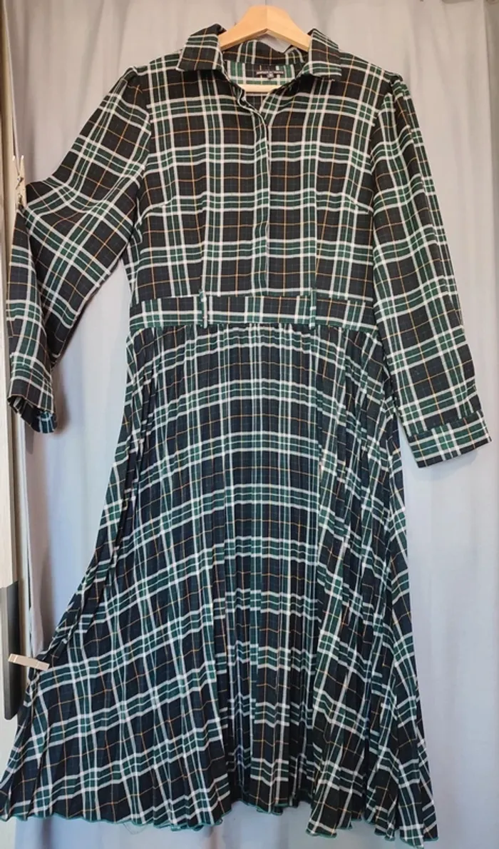 Robe longue à carreaux verte 🌿 style cottagecore - photo numéro 5