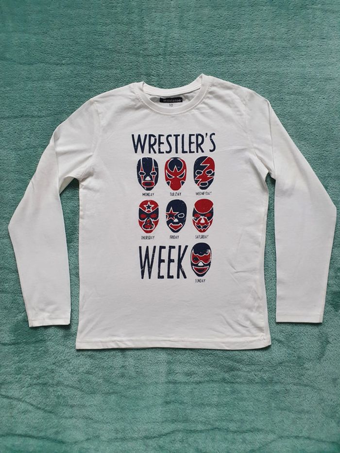 Très beau tee-shirt 10 ans