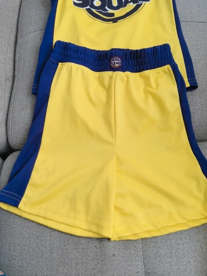Ensemble enfant vintage space jam looney tunes shirt et débardeur Jaune et violet taille 6/7 ans - photo numéro 3