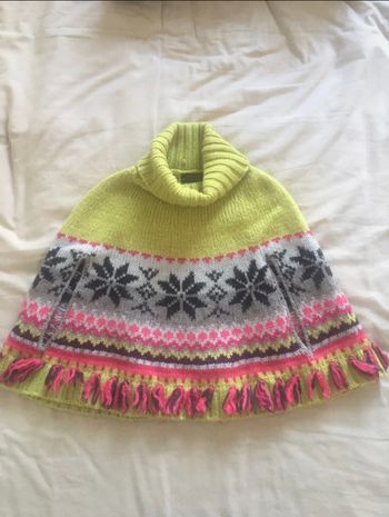 Ponchos taille 6 ans de chez Catimini