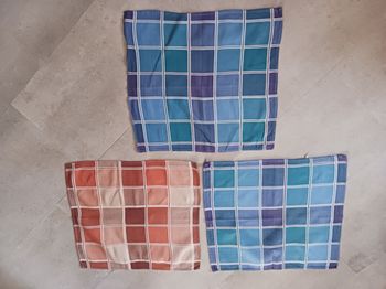 lot de 3 serviettes de table à carreaux