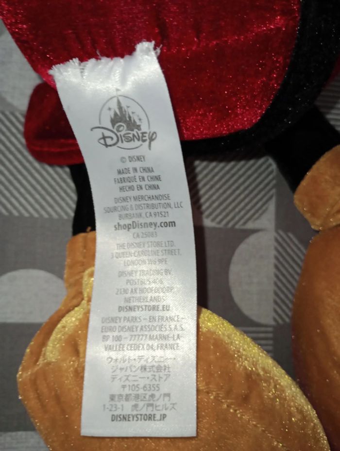 Peluche Mickey de chez Disneyland Paris - photo numéro 3