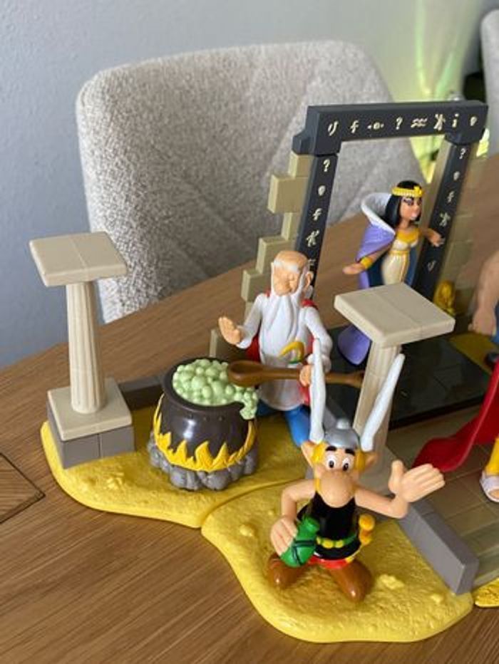 Asterix Obelix année 2002 - photo numéro 3