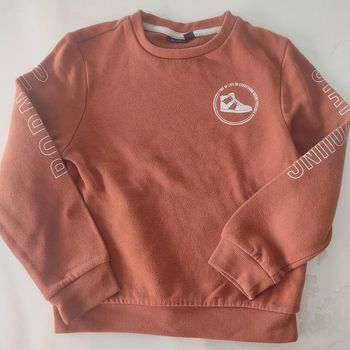 Sweat taille 8 ans