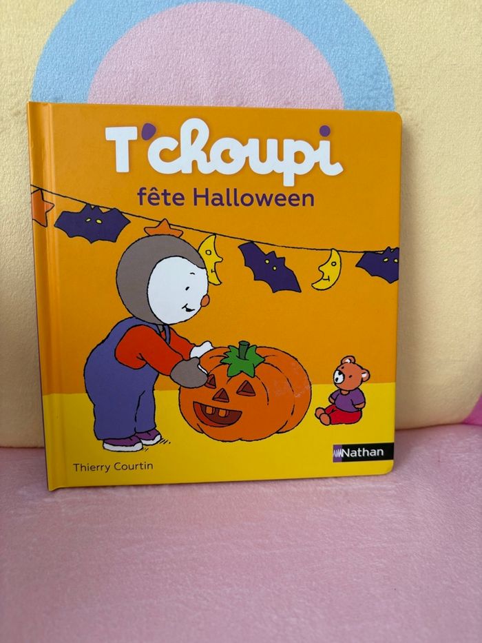 T’choupi fête Halloween.