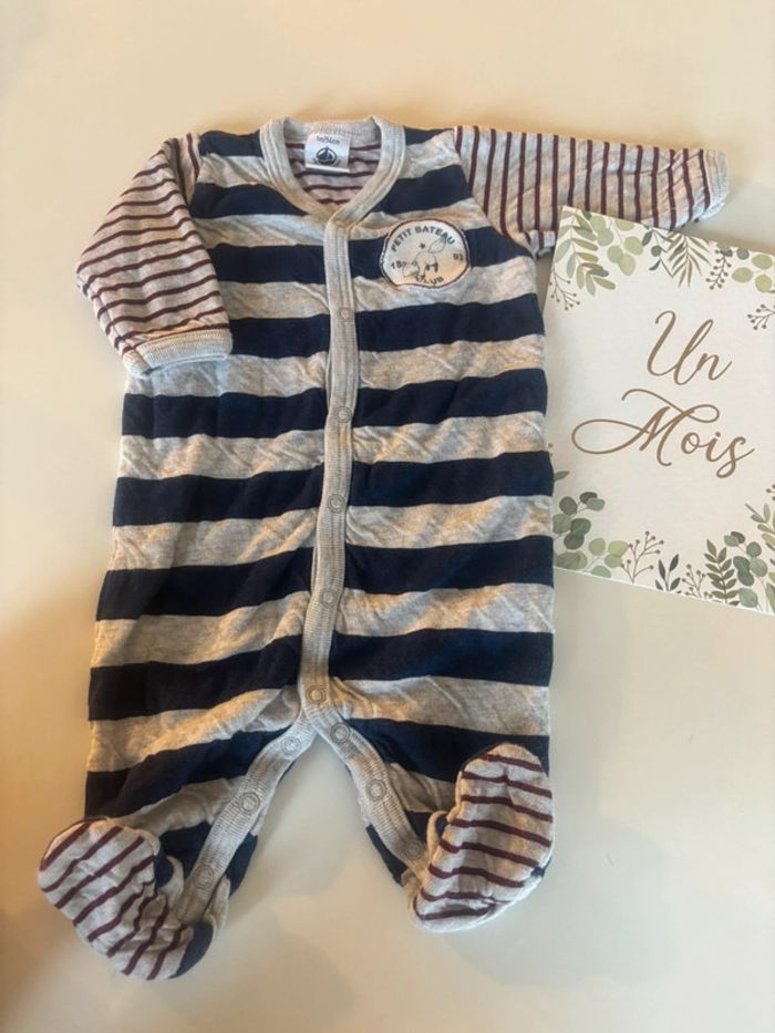 Pyjama rayé Petit Bateau 1 mois