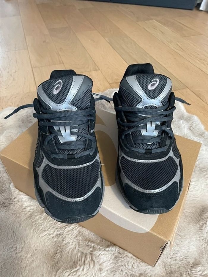 Asics GEL NYC Taille 40.5 - photo numéro 3