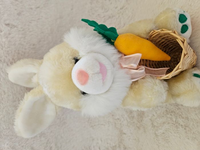 🌟🧸 Peluche Lapin et son panier🧸 - photo numéro 4