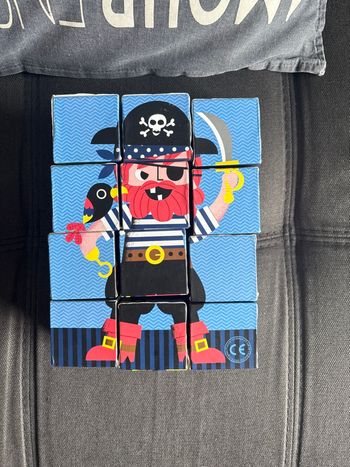 Puzzle cubes thème pirate 