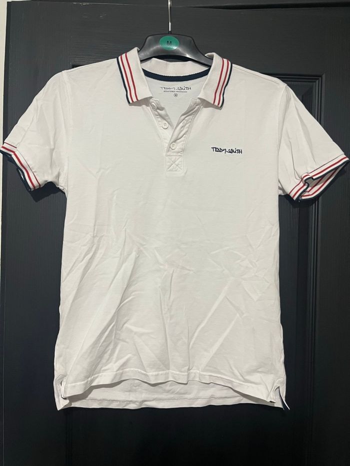 Polos