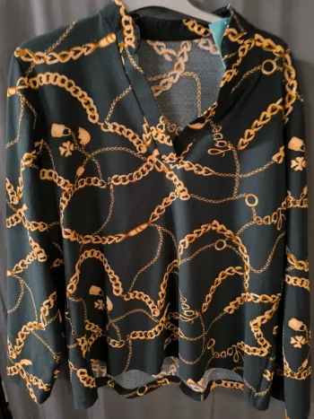 307771 blouse ML noire motif chaine femme L