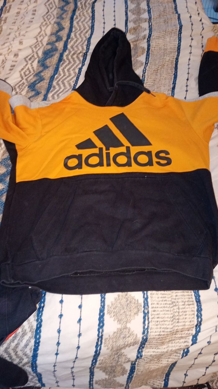 Sweat adidas