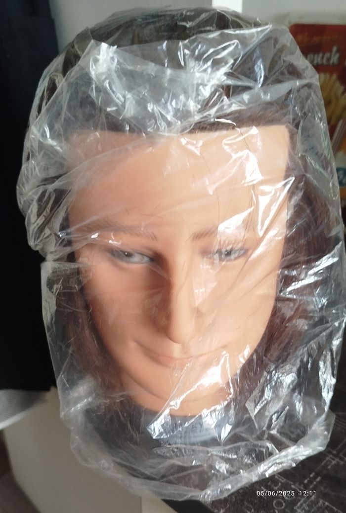 Tête malléable neuve encore sous sachet