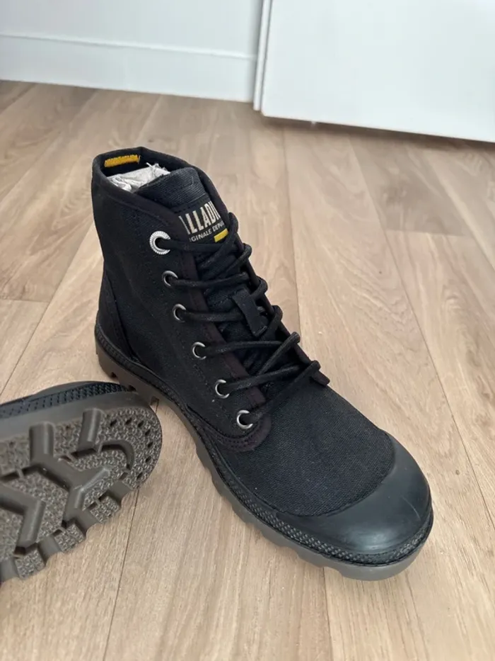 Bottes Palladium noires neuves Hi Wax - photo numéro 5