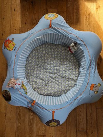 Tapis d'éveil gonflable Vertbaudet