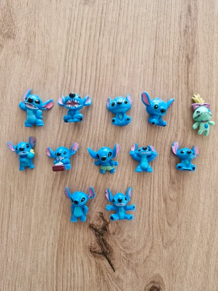 Lot de 12 mini figurines Stitch Neuve - photo numéro 3