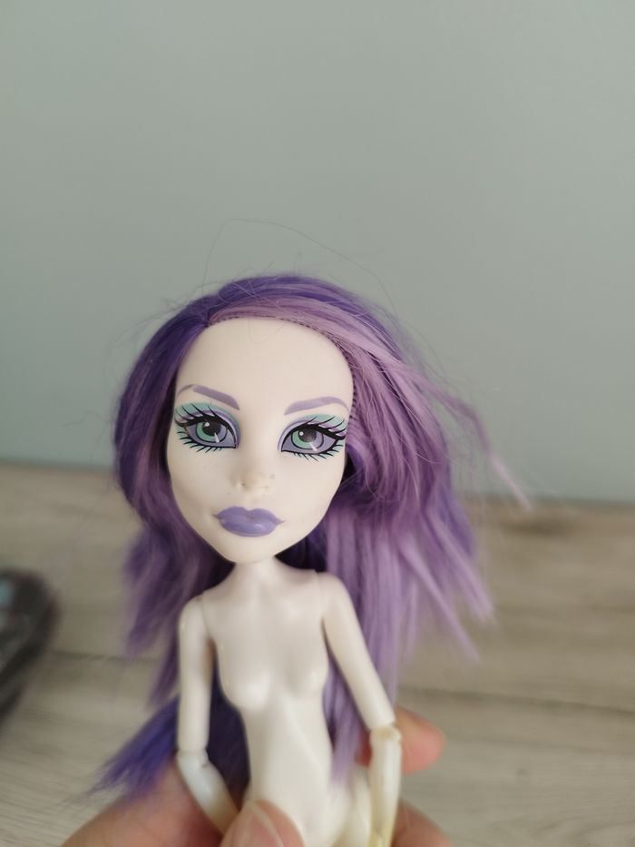 Monster High Spectra Vondergeist dead Tired - photo numéro 4