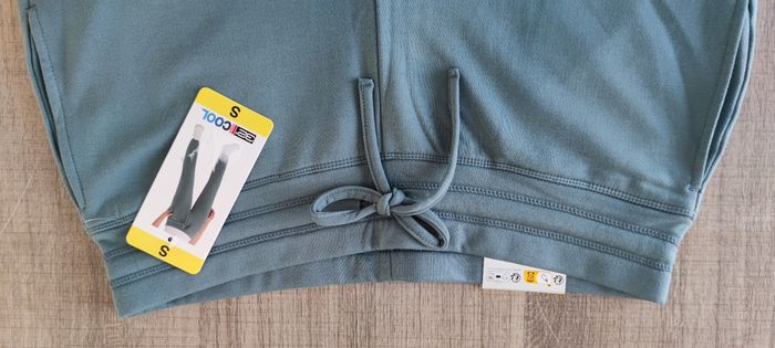 Jogging pour femme marque 32 degrees taille S couleur vert - photo numéro 7